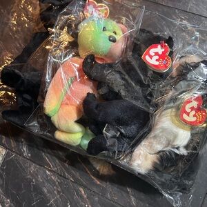 4 Ty Beanie Babies Plush Toy Set - Black and Multicolor